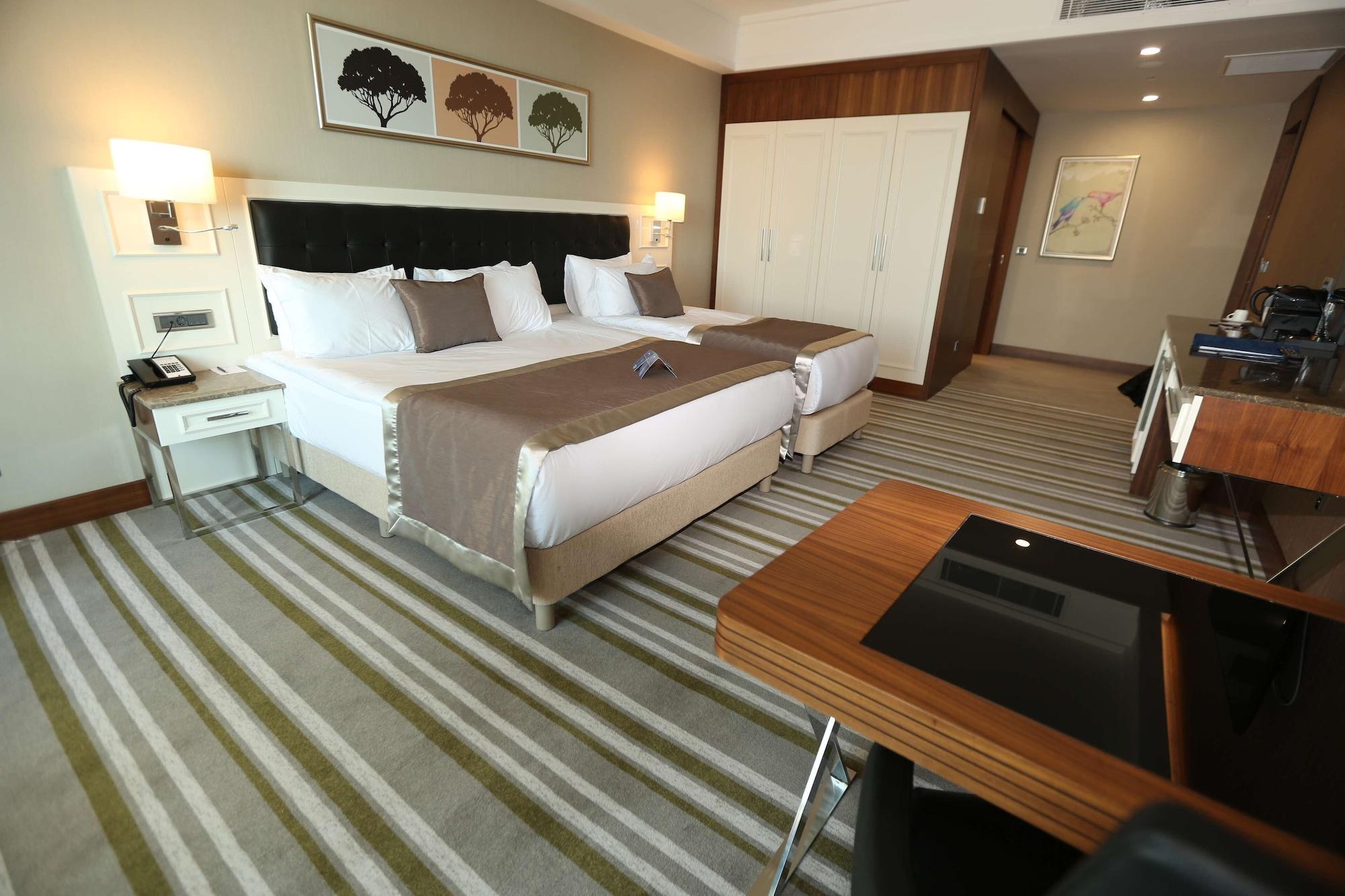 เรดิสัน บลู โฮเทล ดิยาร์บากีร์ Hotel ดิยาร์บาคีร์ ภายนอก รูปภาพ